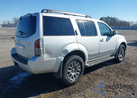 2012 Nissan Pathfinder Le z USA, uszkodzony, nr VIN 5N1AR1NB6CC621848